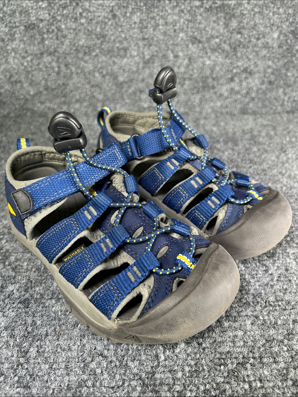 Keen Newport H2 Sandals Blue Outdoor Sandals with Bungee Closure Kid’s Size 11